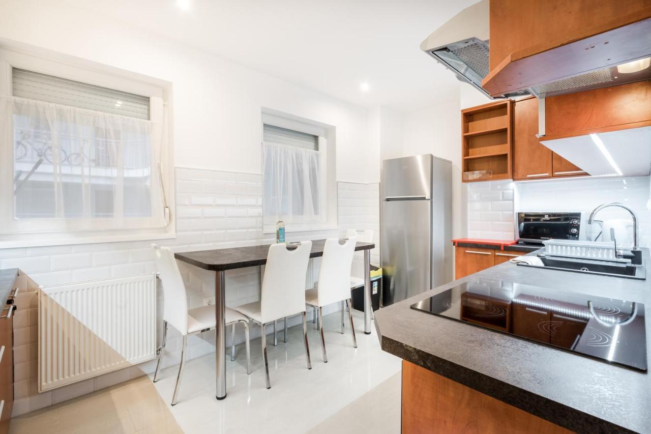 Bpr Garay Suite With Rooftop Terrace & A/C Budapest Kültér fotó